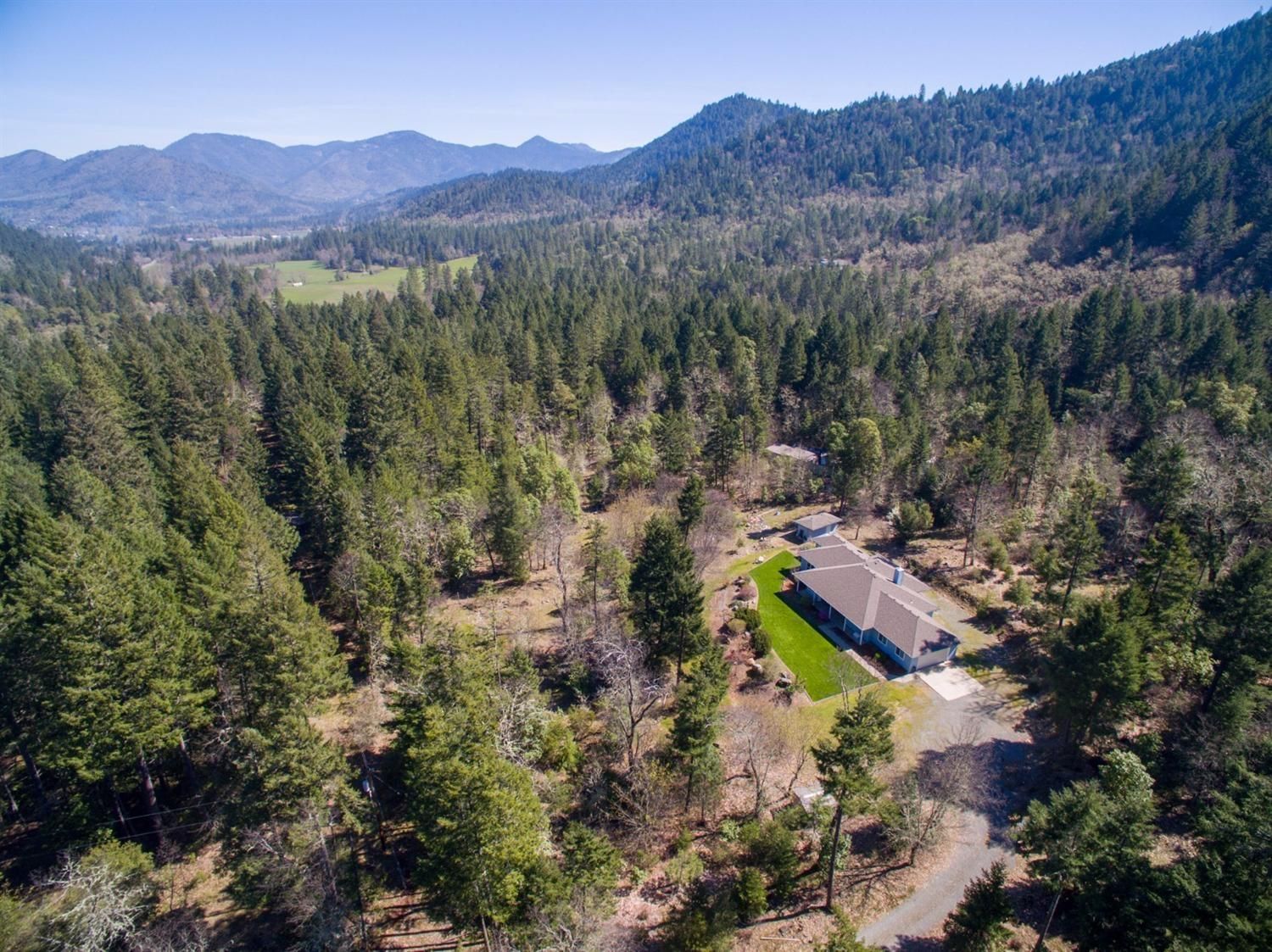 5.73 acres in Josephine County, Oregon