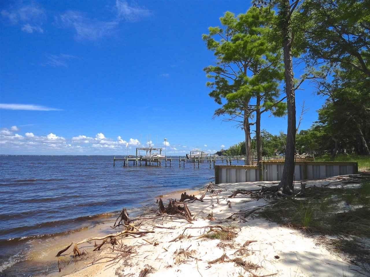 9.15 acres in Craven County, North Carolina