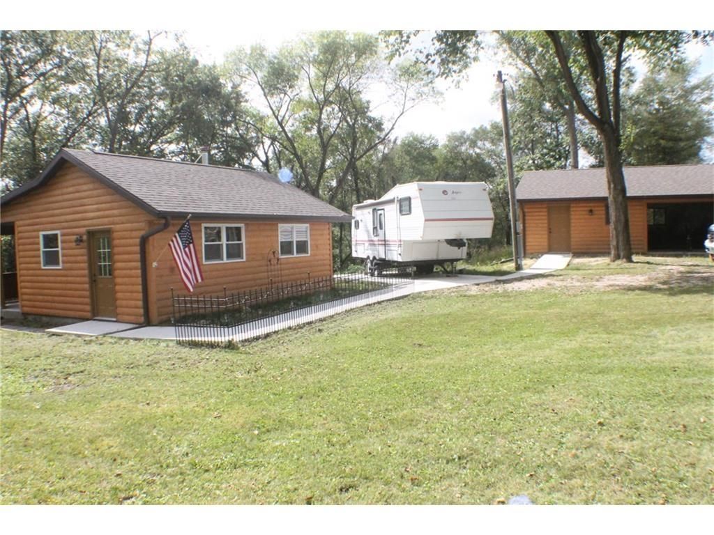 3.55 acres in Linn County, Iowa