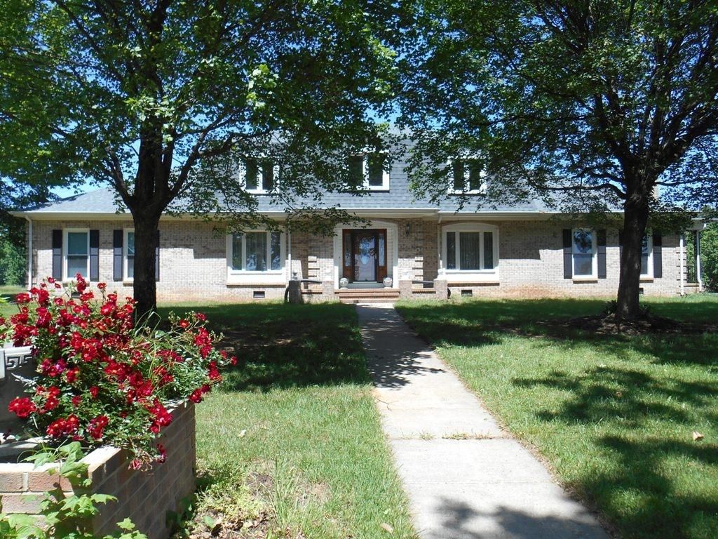 2.64 acres in Surry County, North Carolina