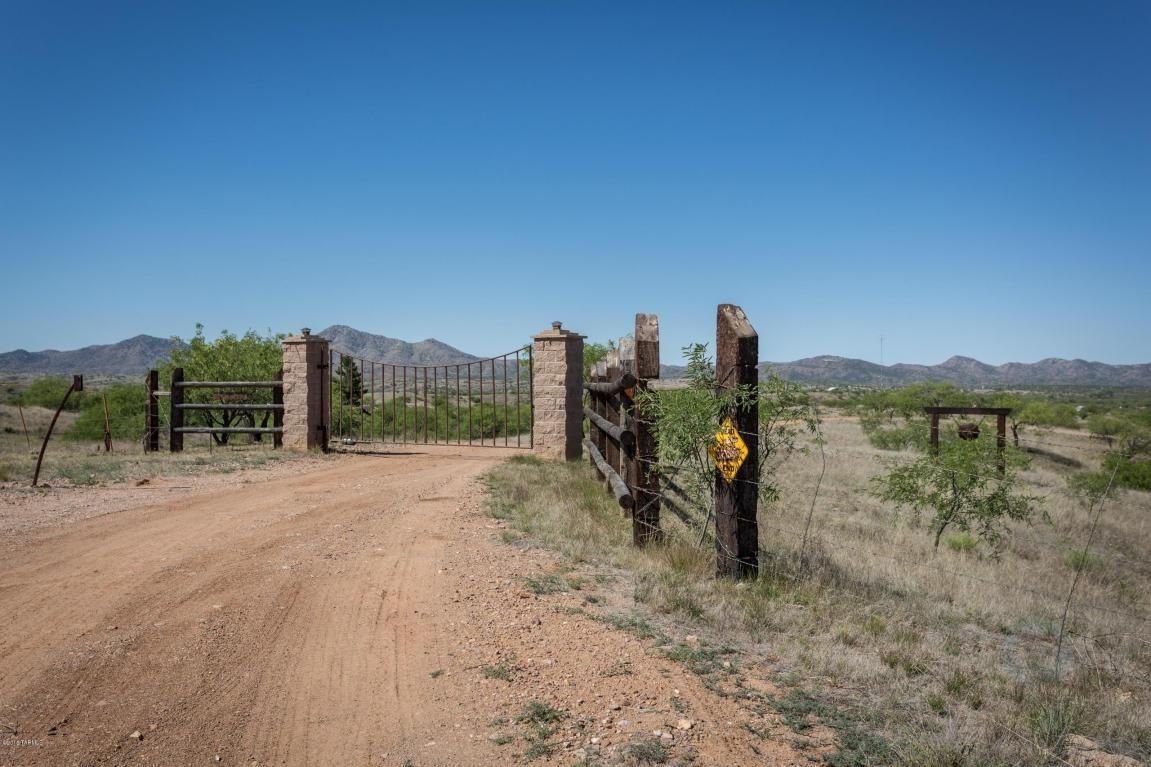 20 acres in Pima County, Arizona