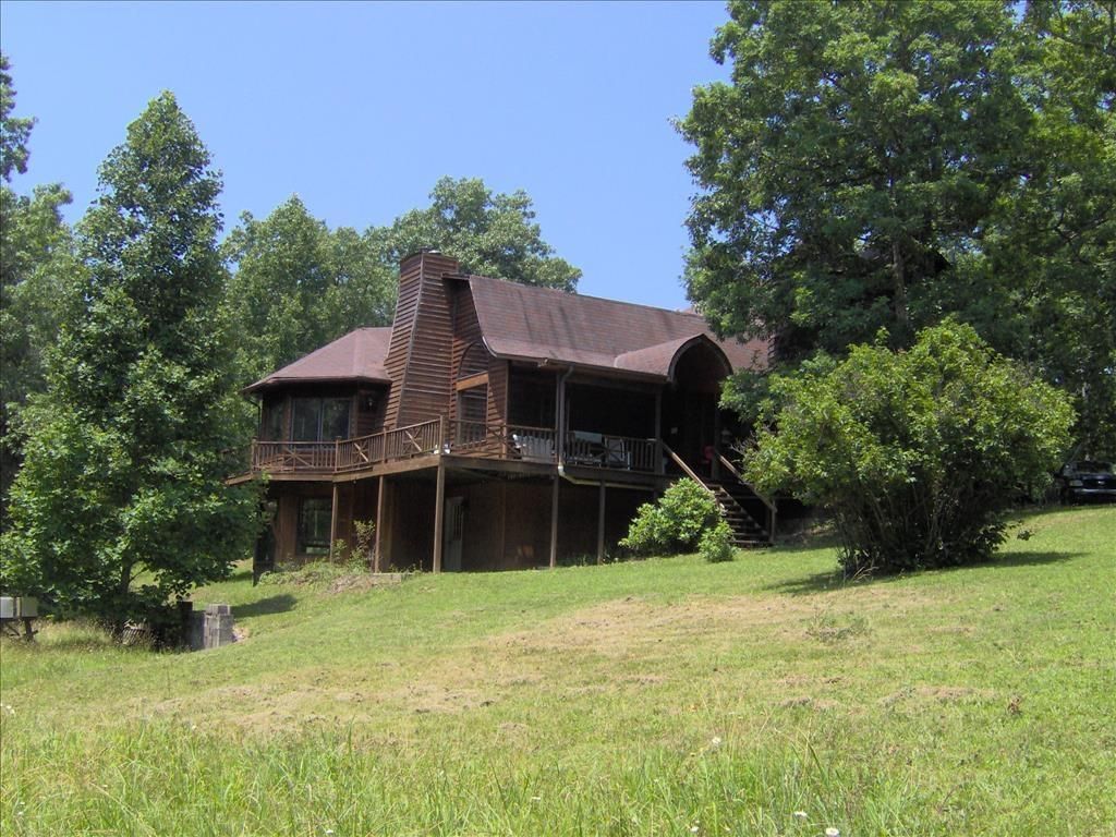 330 acres in Lincoln County, West Virginia