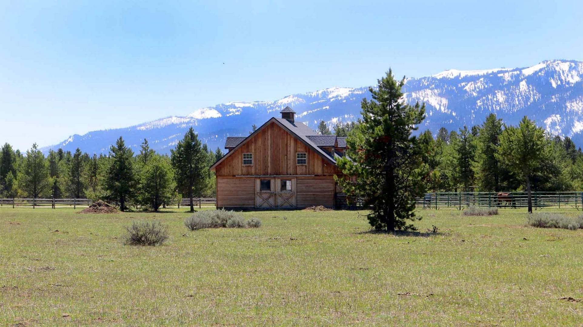 53.46 acres in Valley County, Idaho