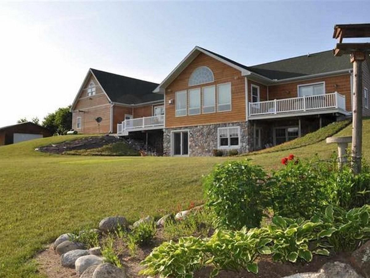 40 acres in Emmet County, Michigan