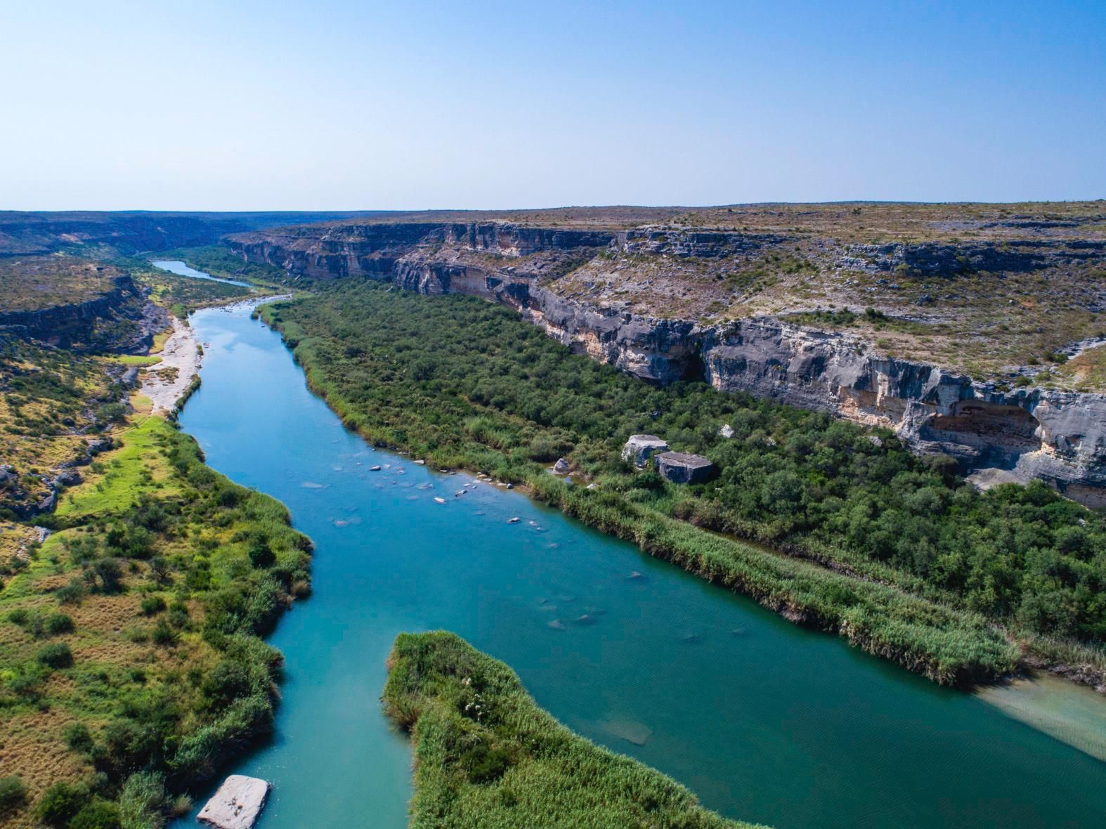 18-500-acres-in-val-verde-county-texas