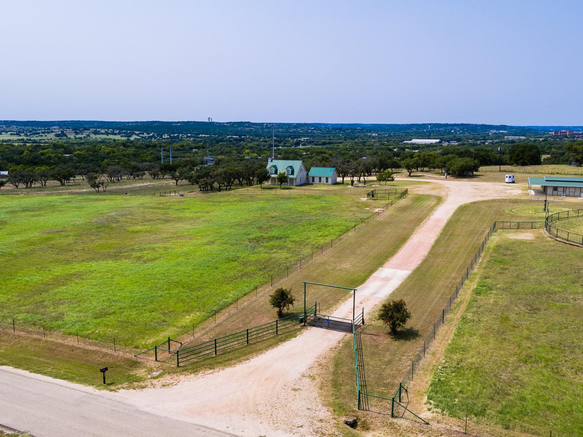 33 acres in Kerr County, Texas