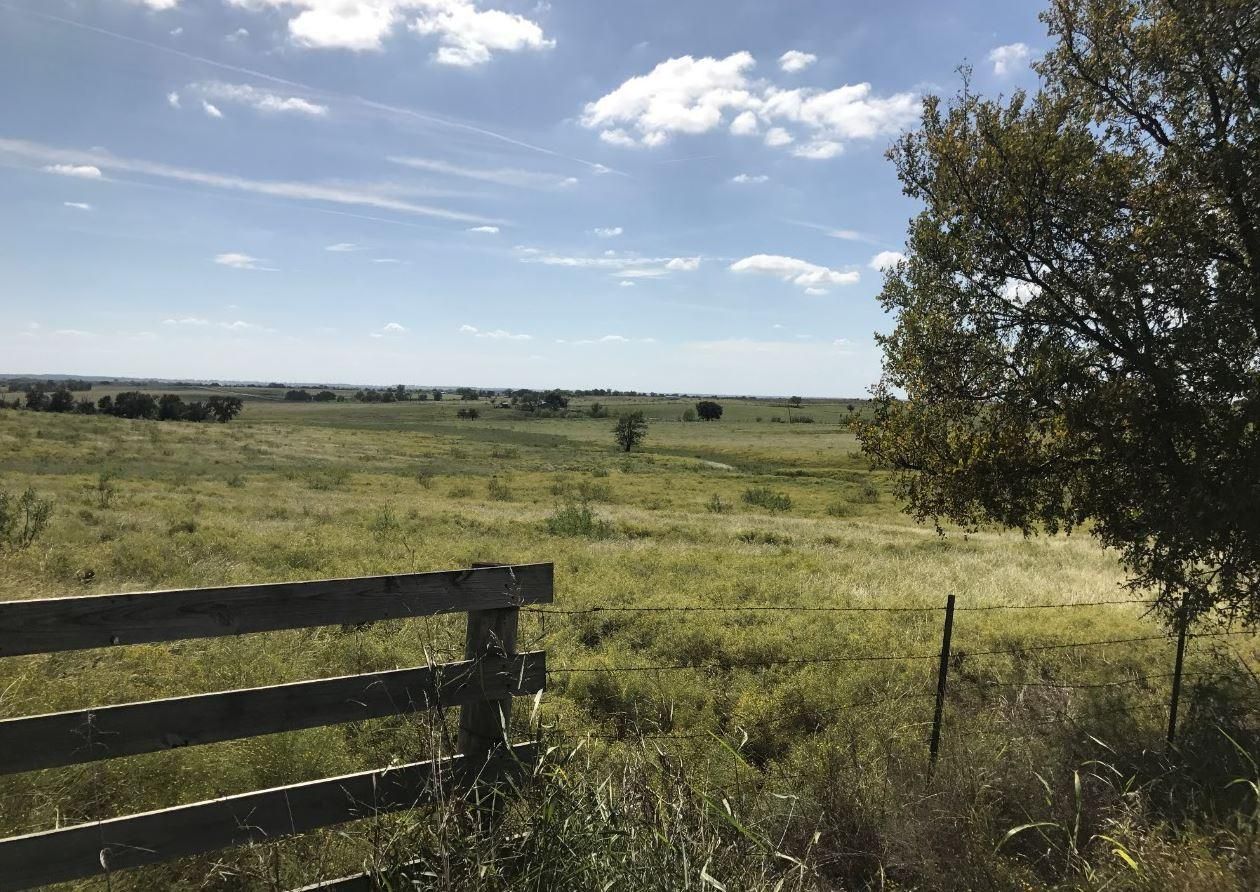 10.9 acres in Milam County, Texas