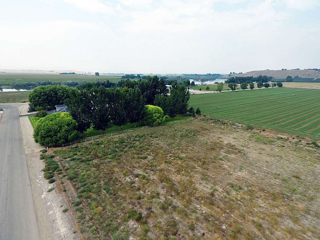 1.46 acres in Canyon County, Idaho