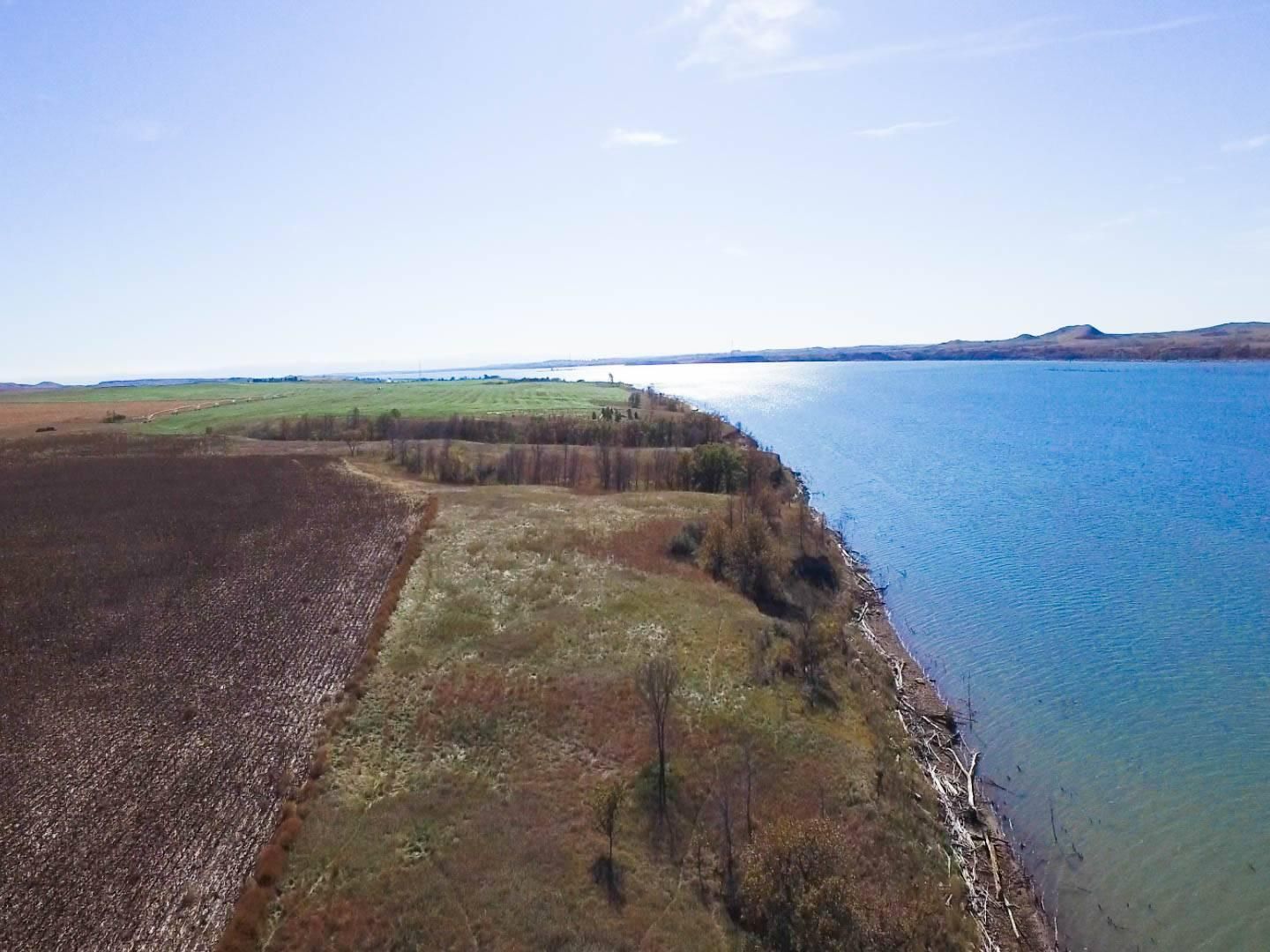 711 acres in Emmons County, North Dakota