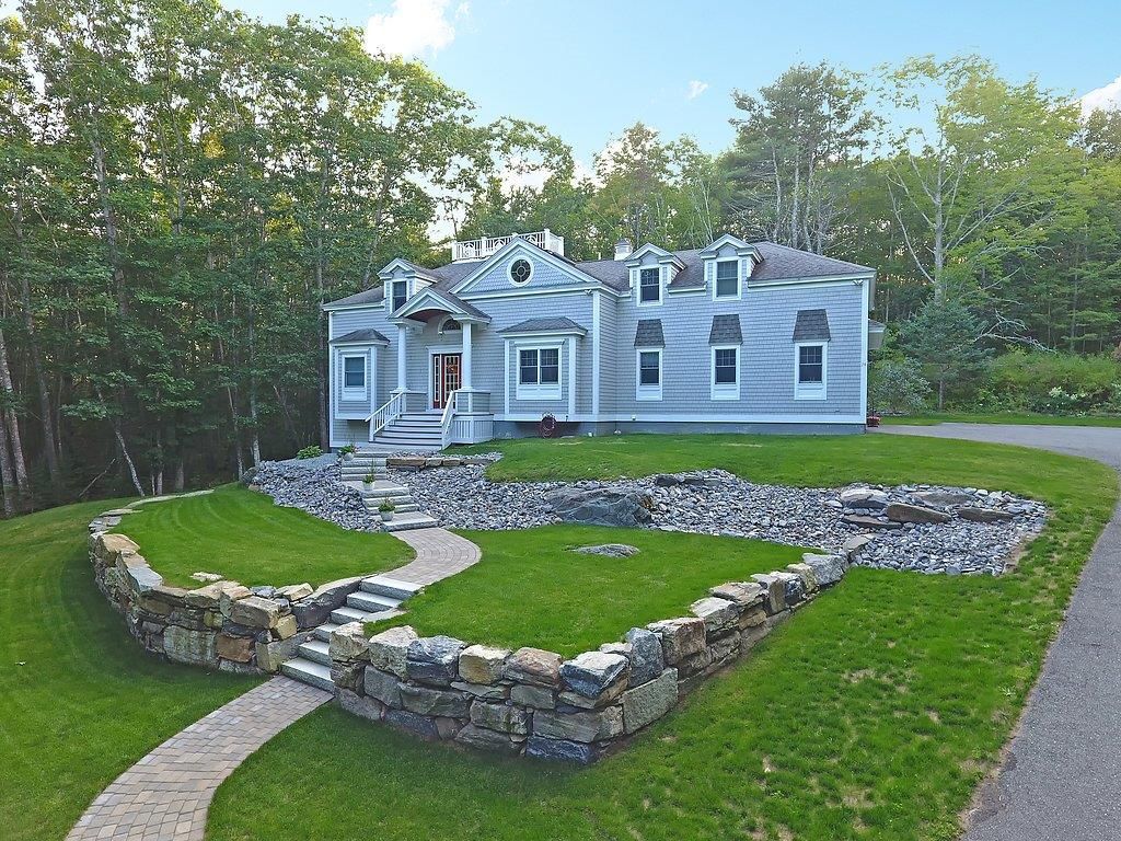 2 acres in Lincoln County, Maine