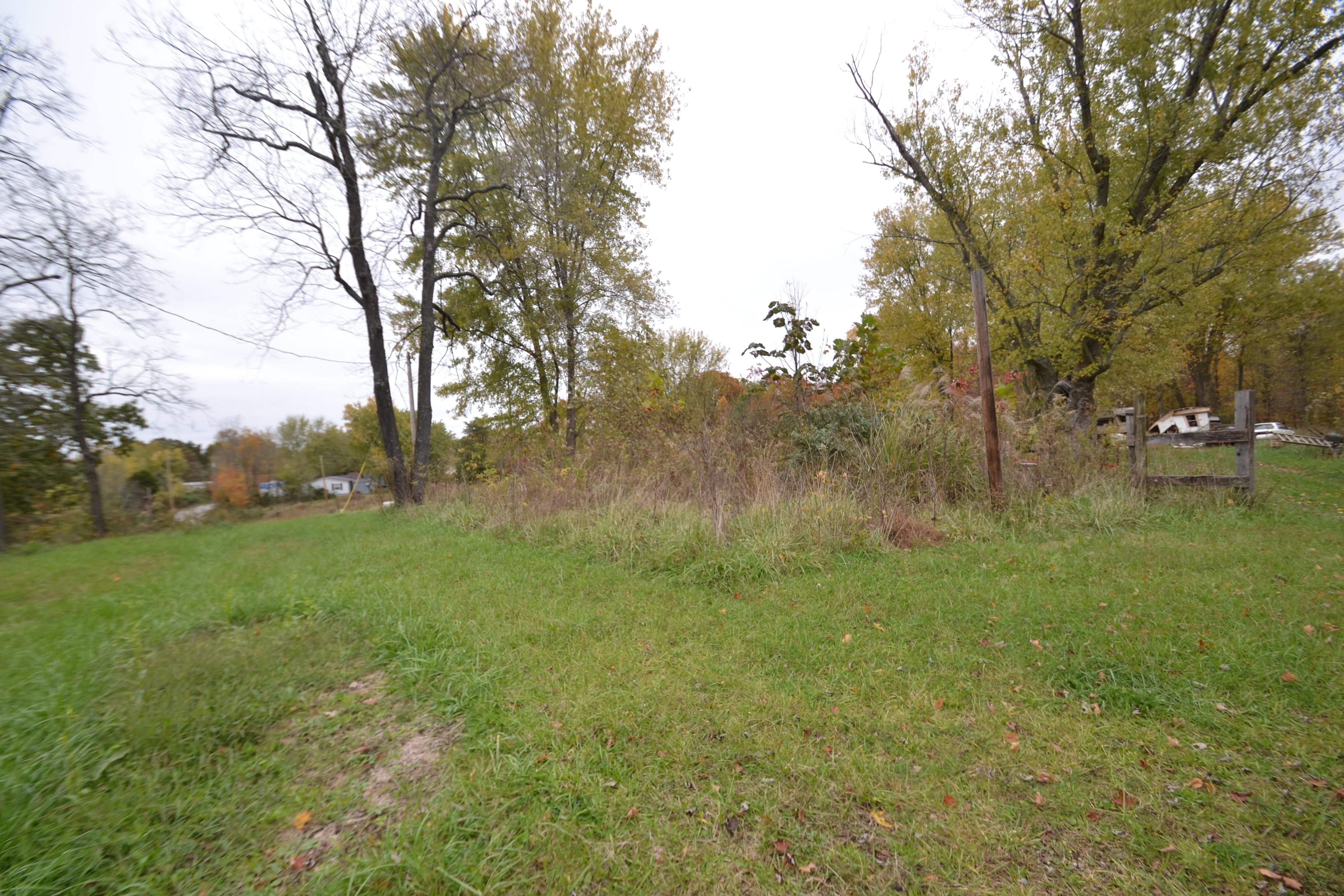9.03 acres in Clark County, Indiana