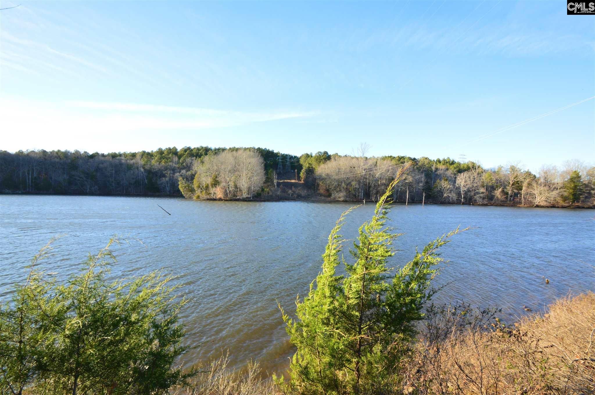 1.58 acres in Fairfield County, South Carolina