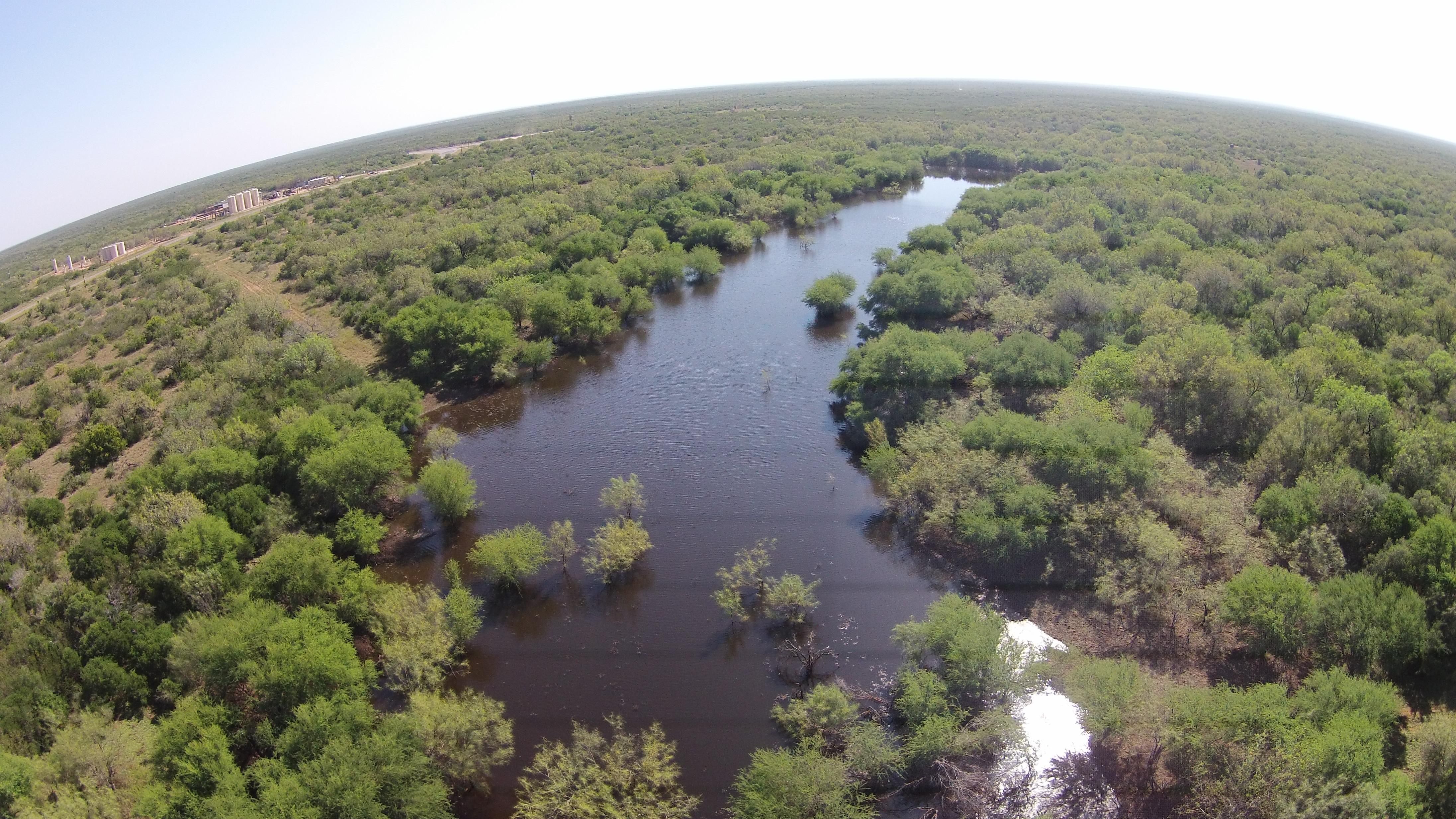 551 acres in Dimmit County, Texas