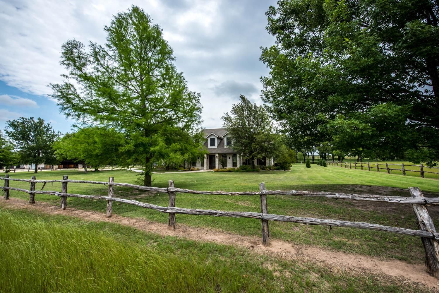 16.04 acres in Erath County, Texas