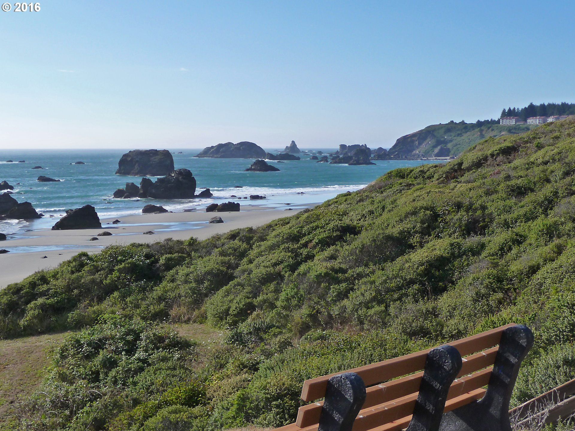 1.05 acres in Curry County, Oregon