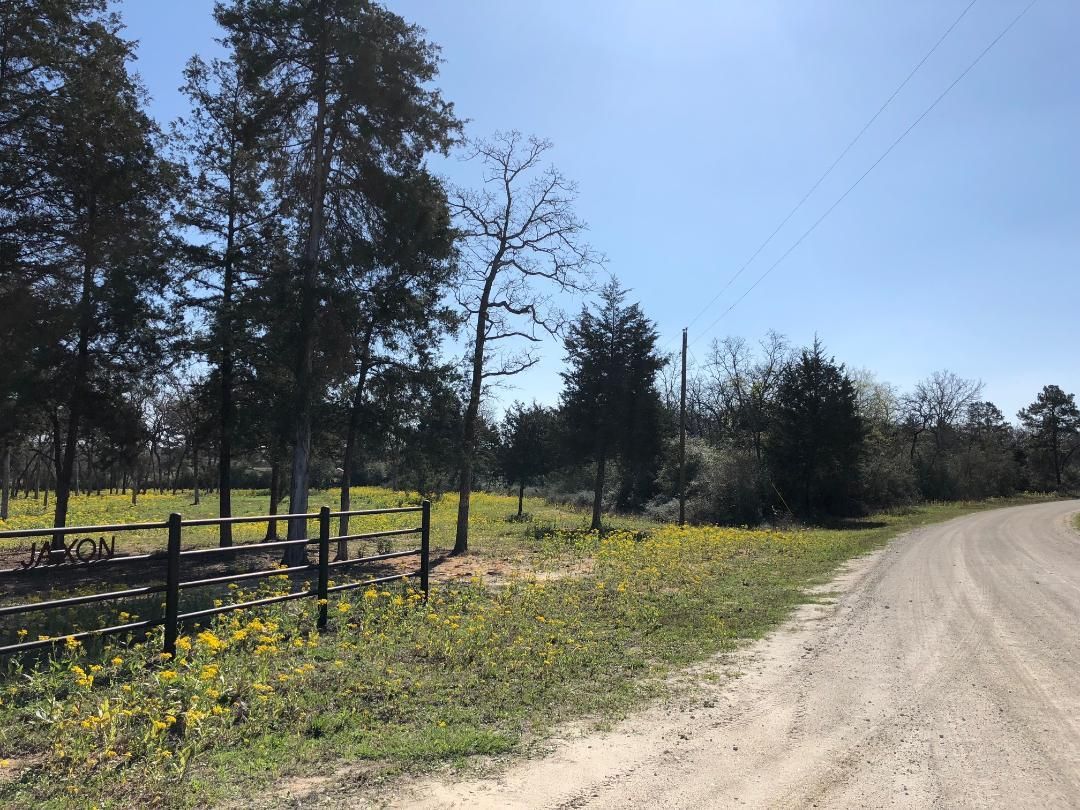 2.17 acres in Leon County, Texas