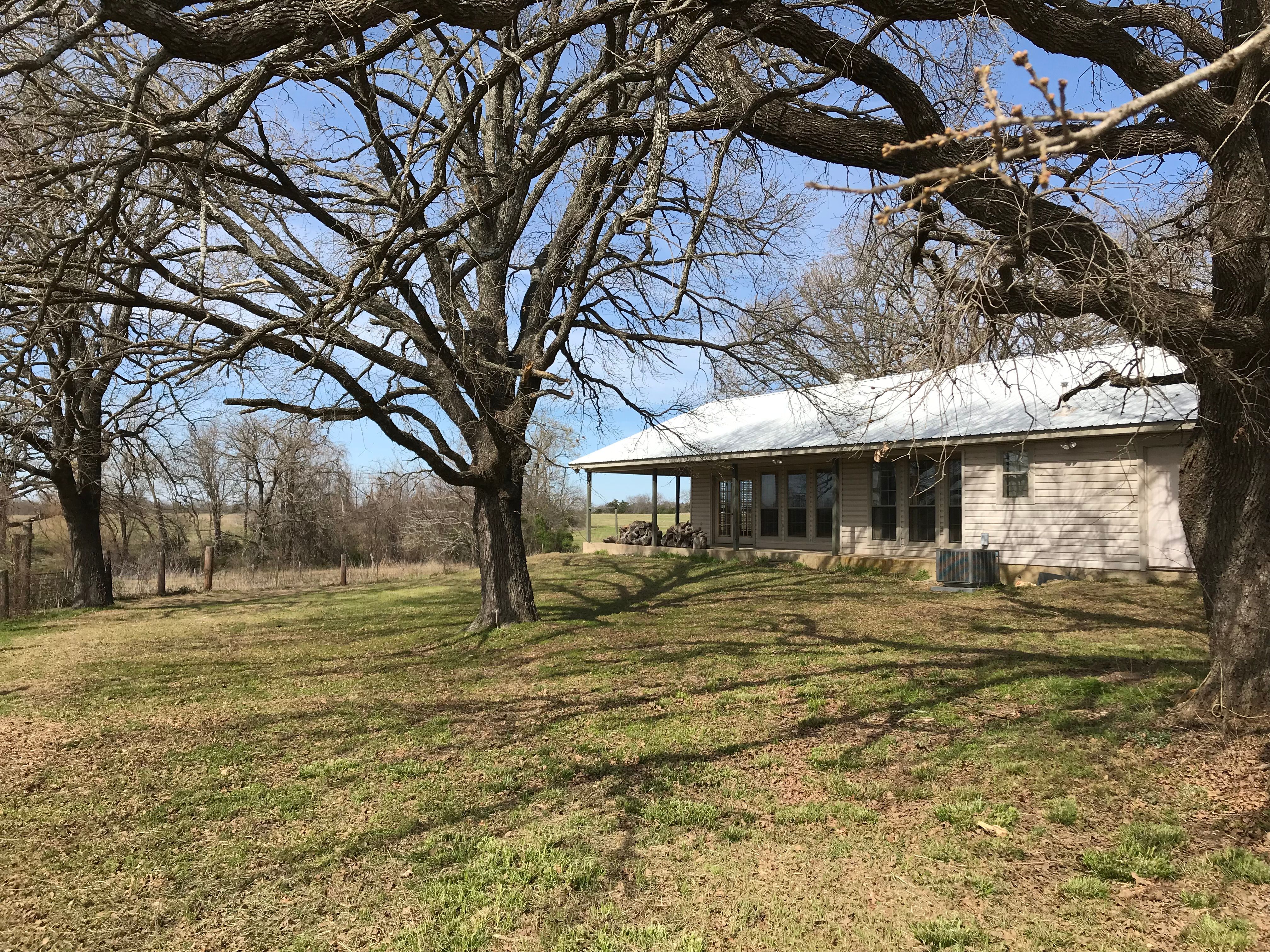 101.77 acres in Hopkins County, Texas
