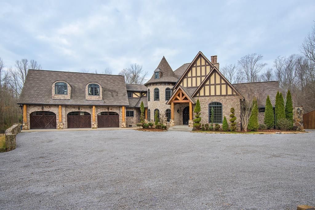 6.89 acres in Lauderdale County, Alabama