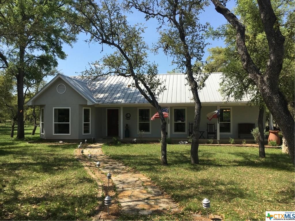 5.05 acres in Hays County, Texas