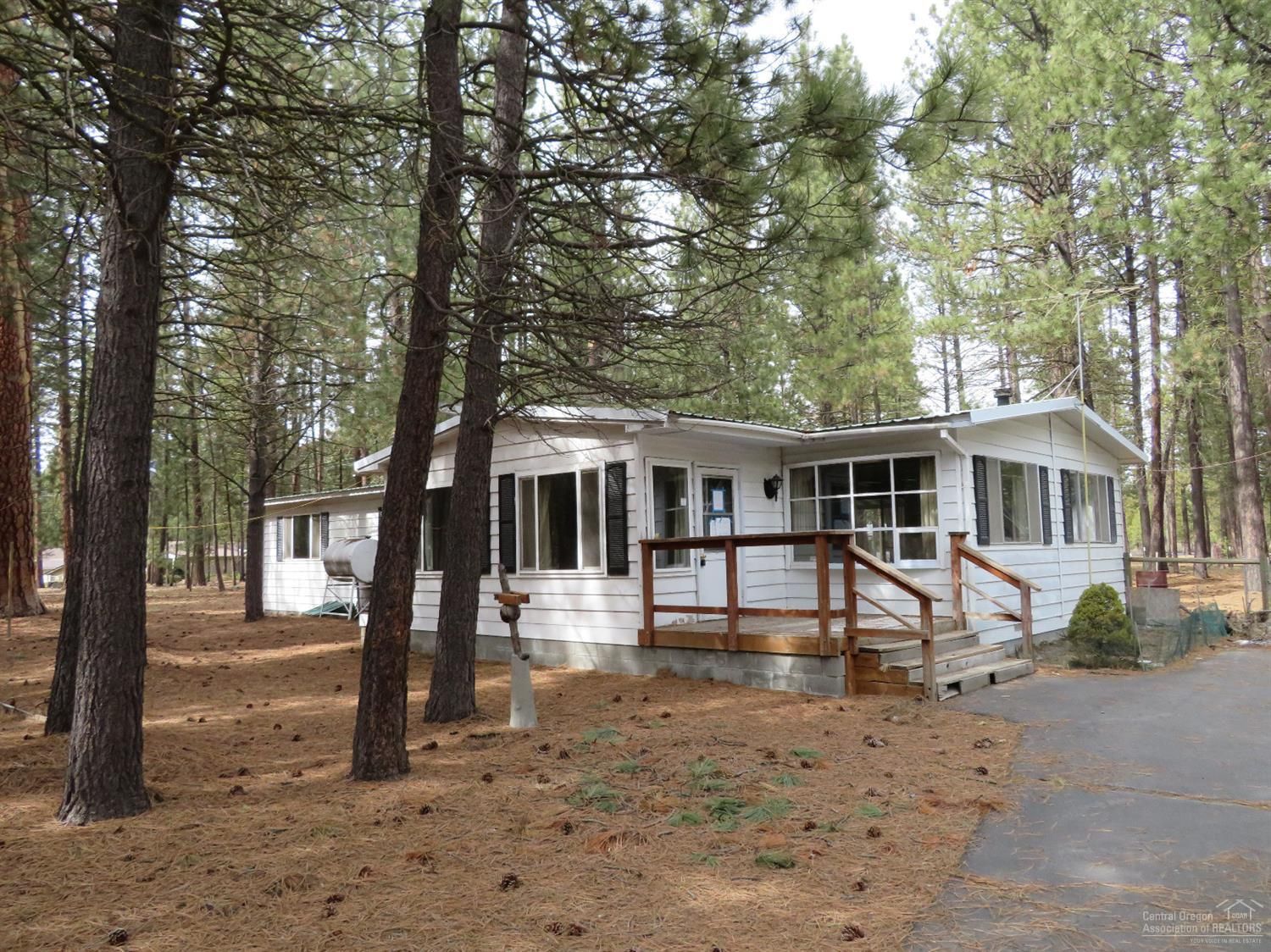 1.57 acres in Deschutes County, Oregon