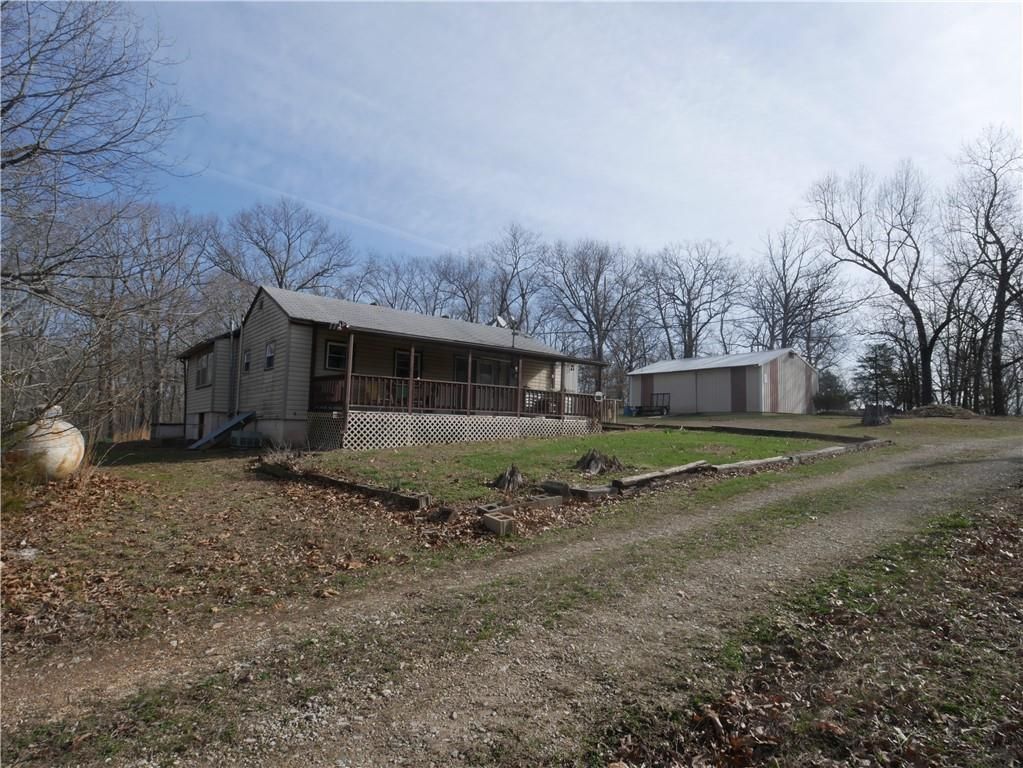 1.5 acres in County, Missouri