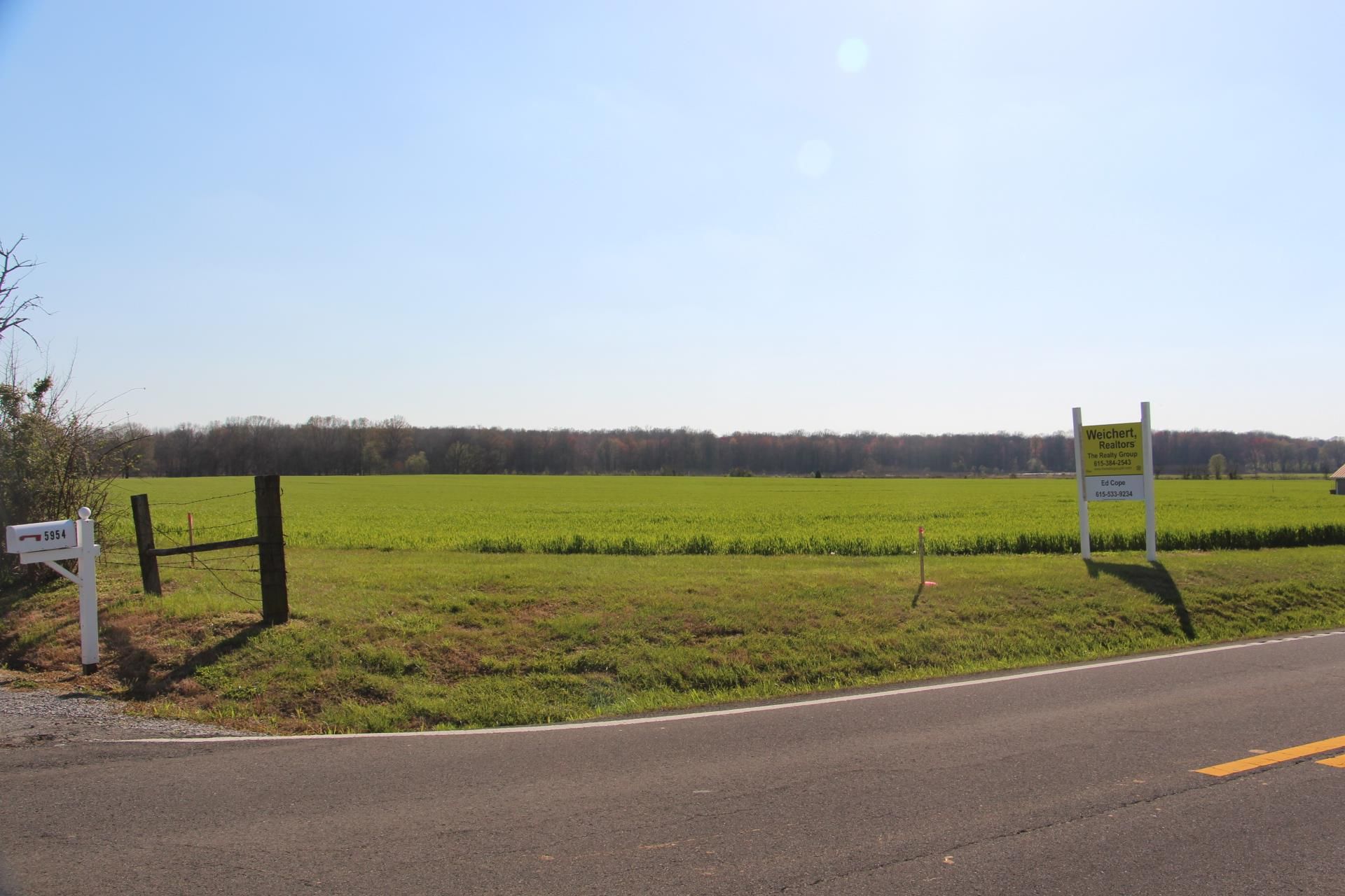 5.09 acres in Robertson County, Tennessee