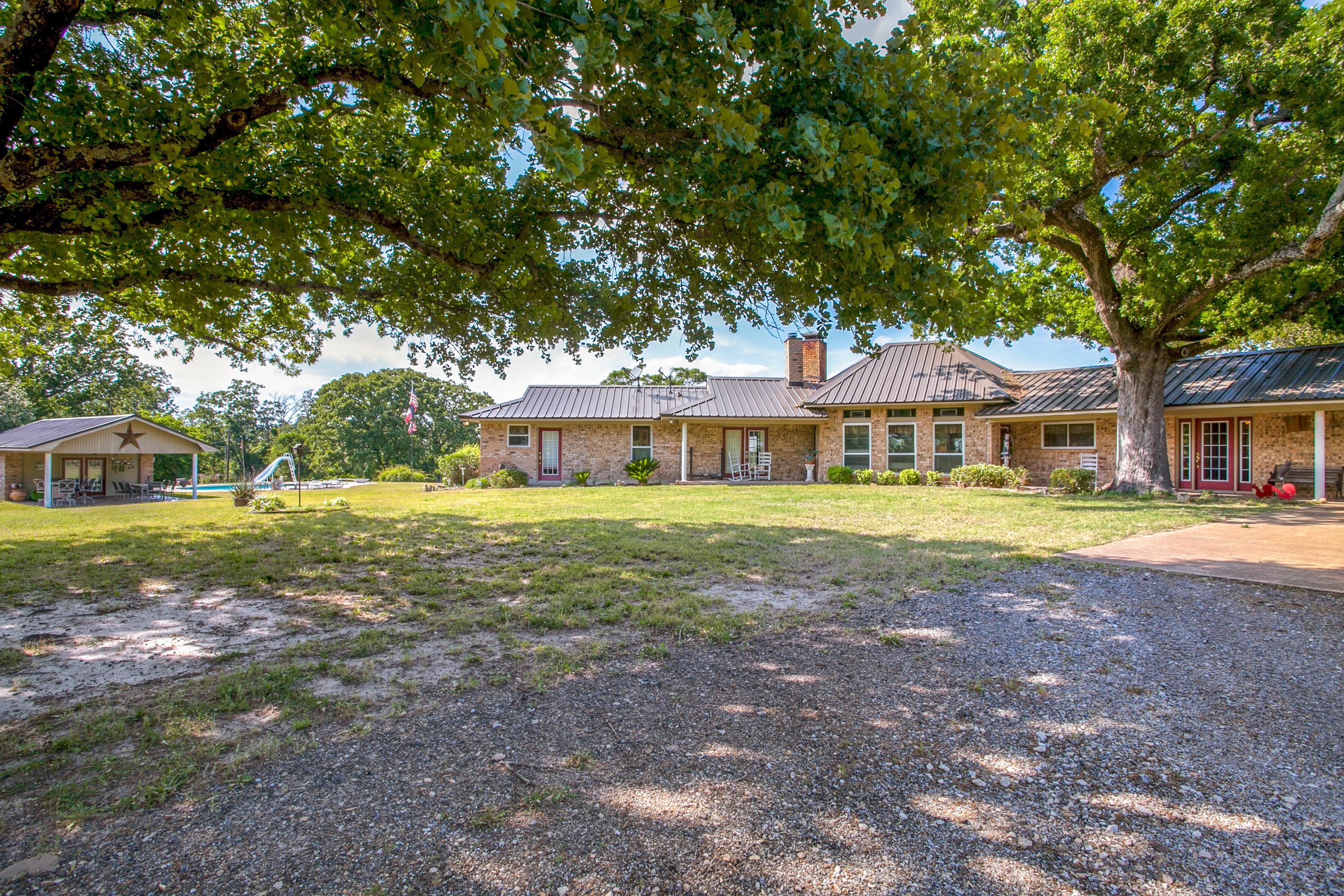 162 acres in Anderson County, Texas