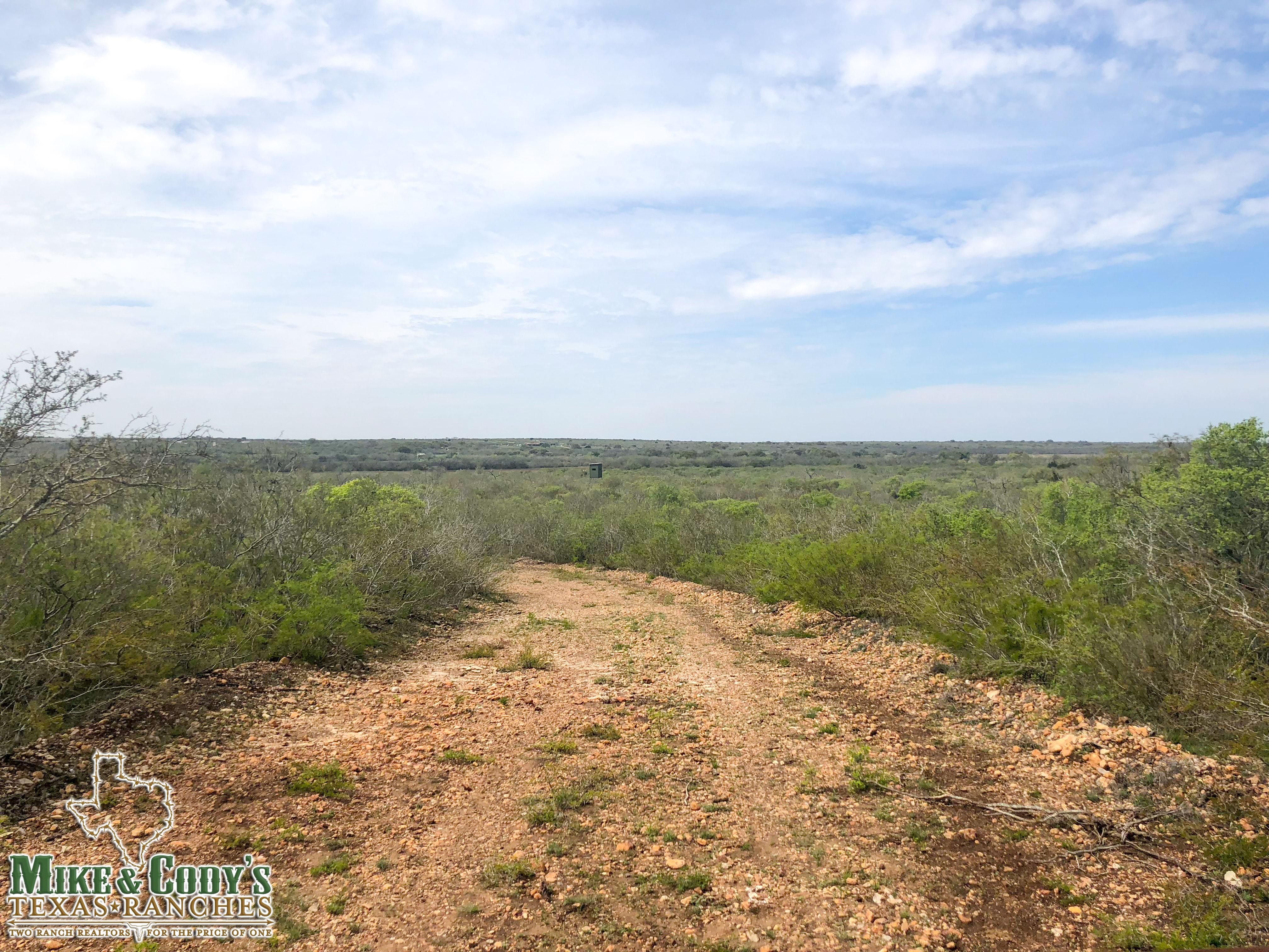 15 acres in Medina County, Texas