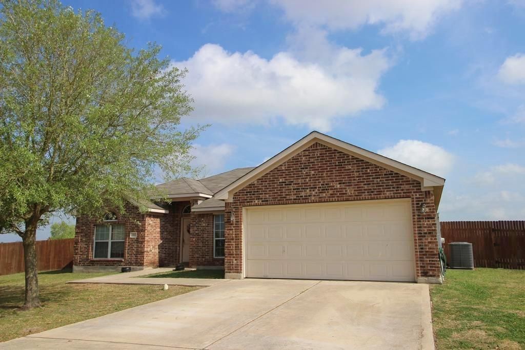 0.27 acres in Caldwell County, Texas