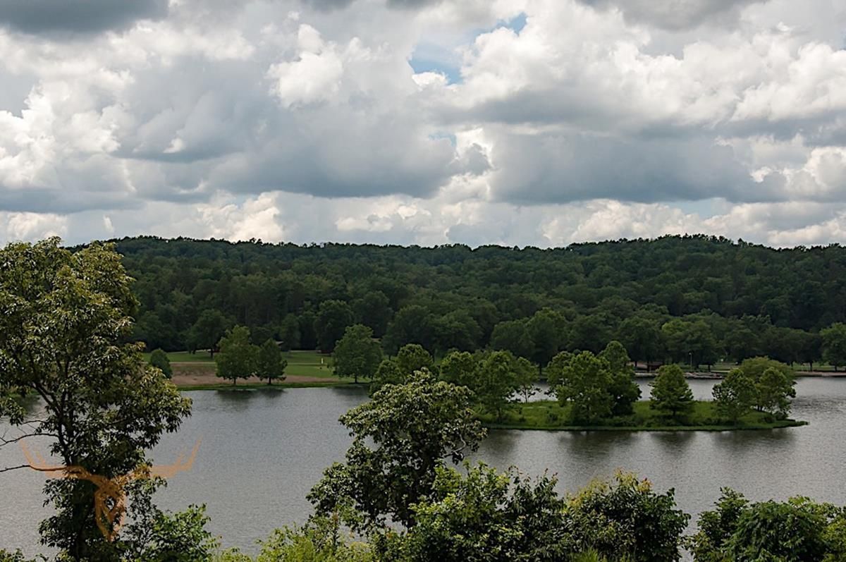 353 acres in Washington County, Missouri