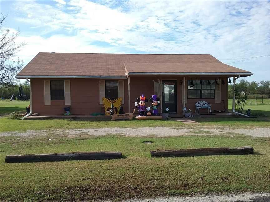 0.25 acres in Archer County, Texas