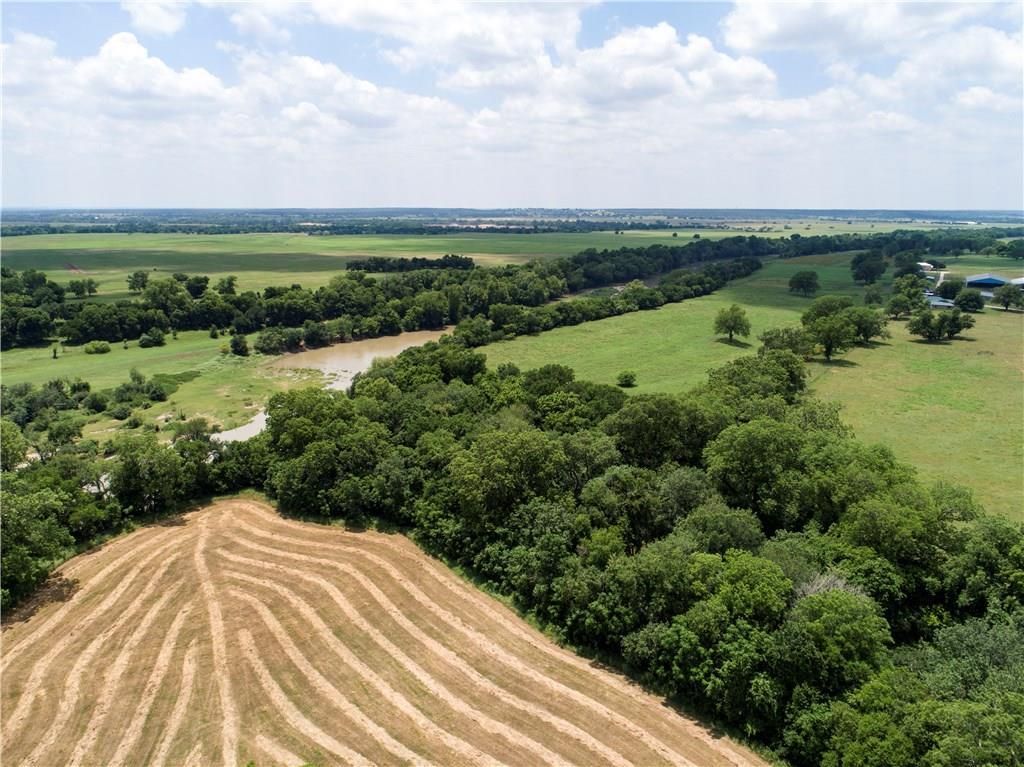 998 acres in Bastrop County, Texas