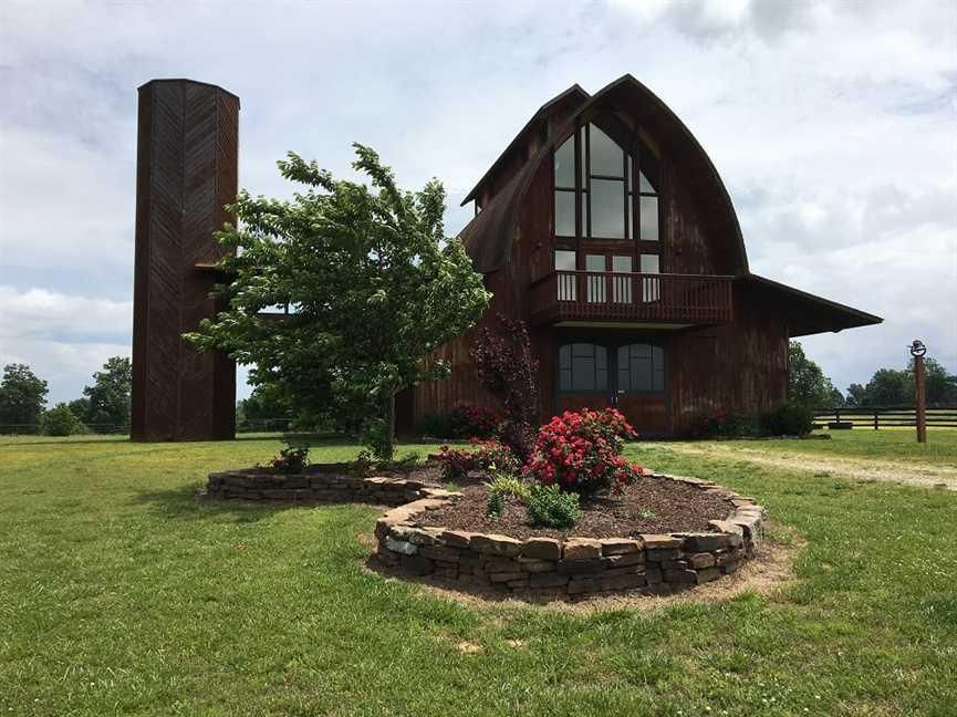 233 acres in Washington County, Arkansas