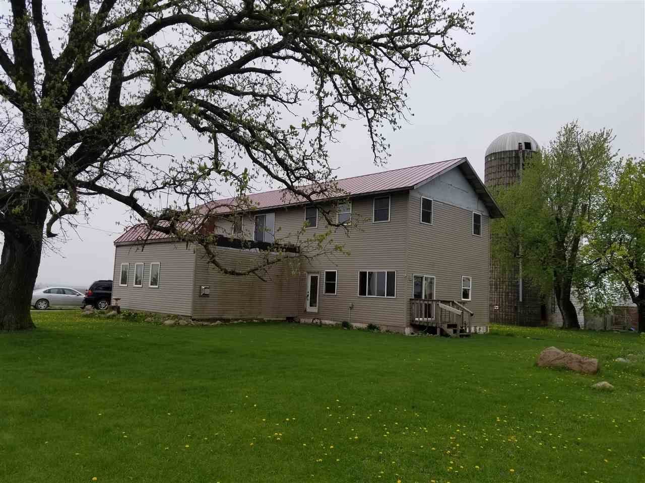 4 acres in Linn County, Iowa