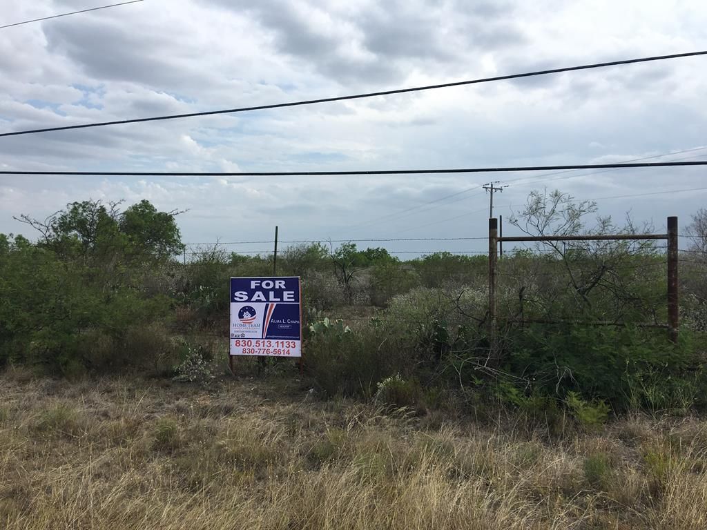 10 acres in Maverick County, Texas
