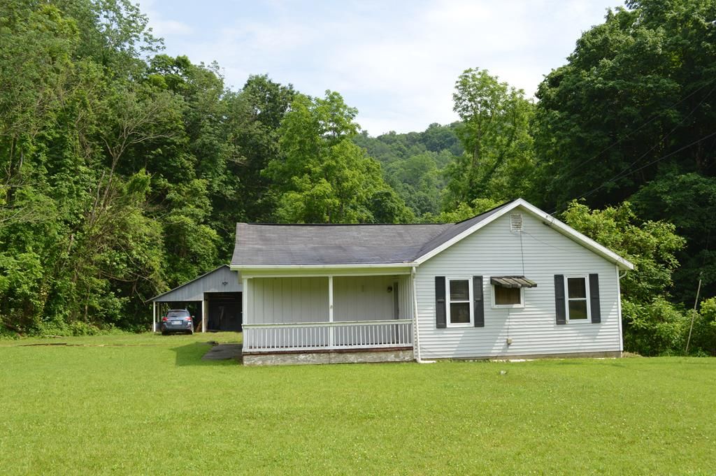 7.75 acres in Tyler County, West Virginia