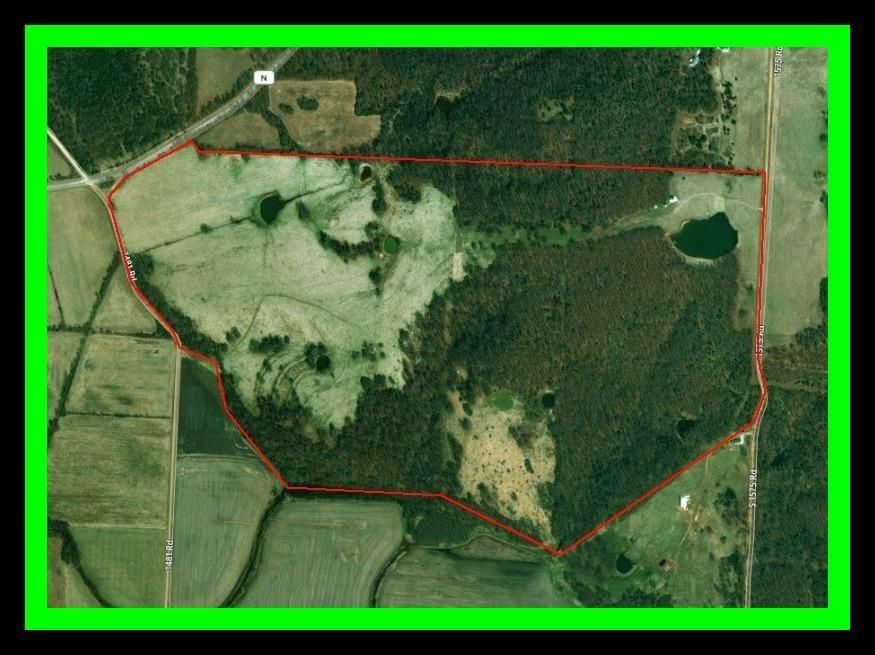 213 acres in Cedar County, Missouri