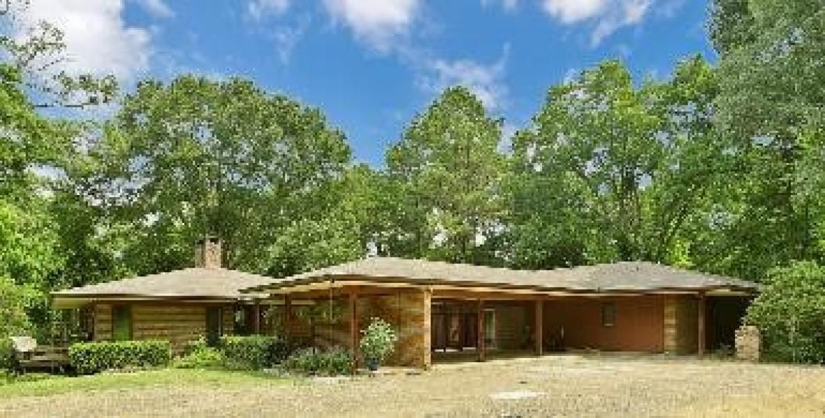 27.00 acres in Adams County, Mississippi