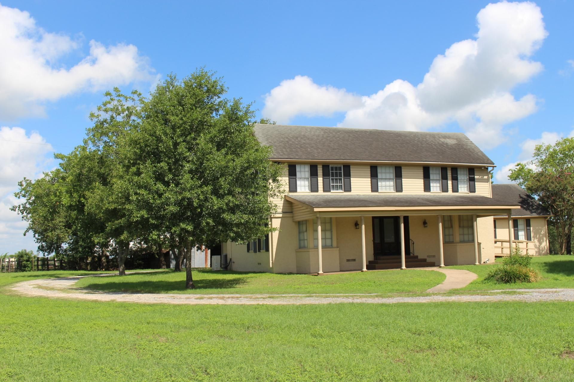 123 acres in Madison County, Texas