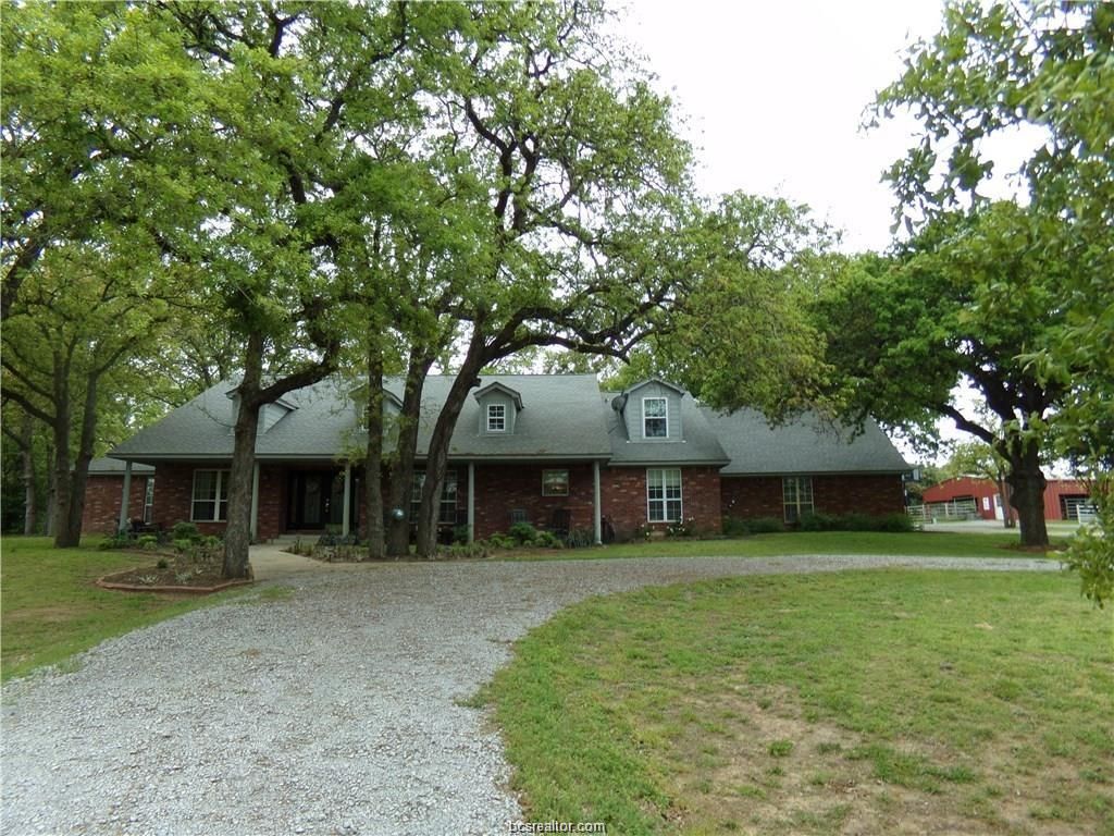 6 acres in Robertson County, Texas