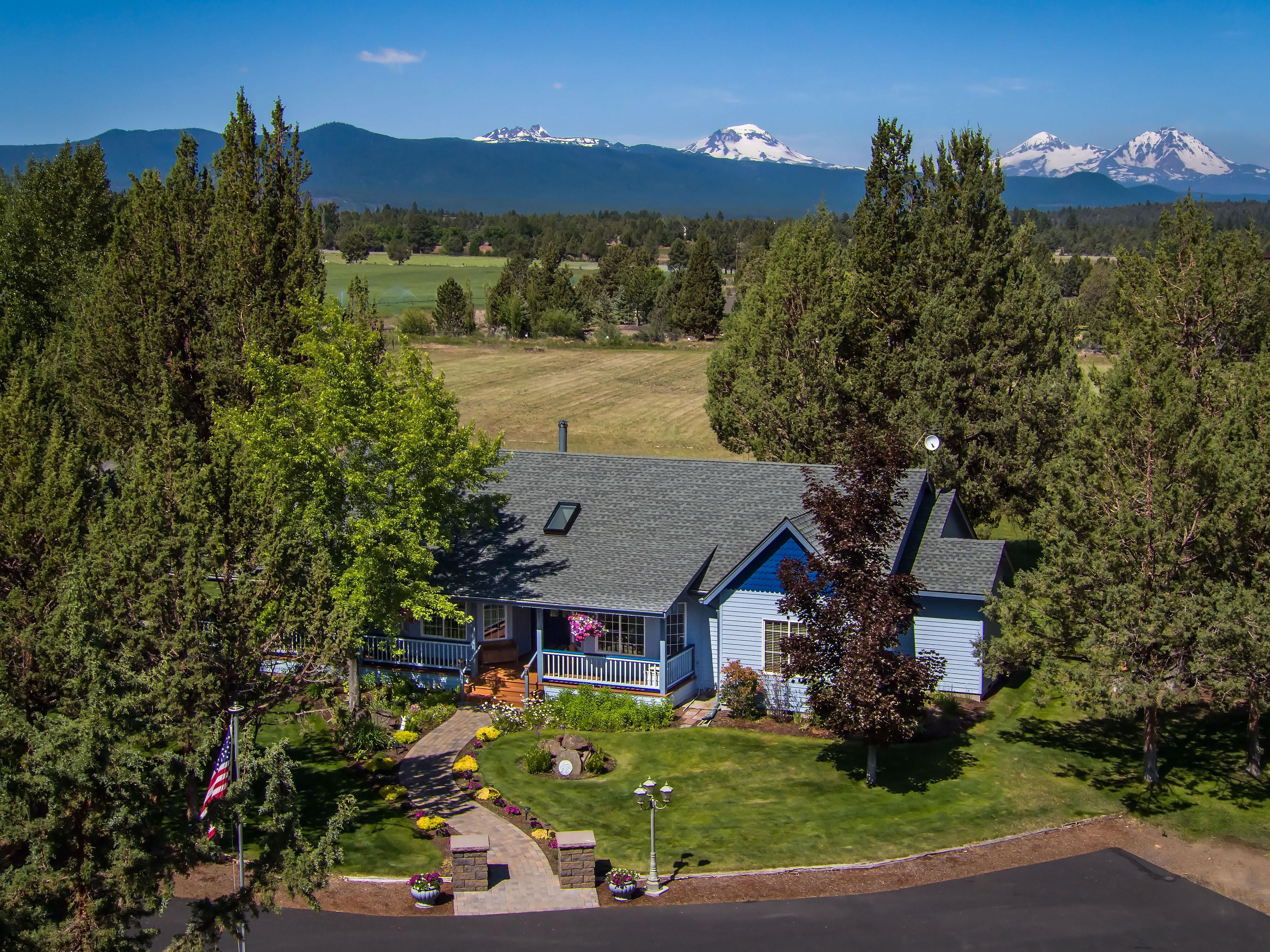 9.77 acres in Deschutes County, Oregon