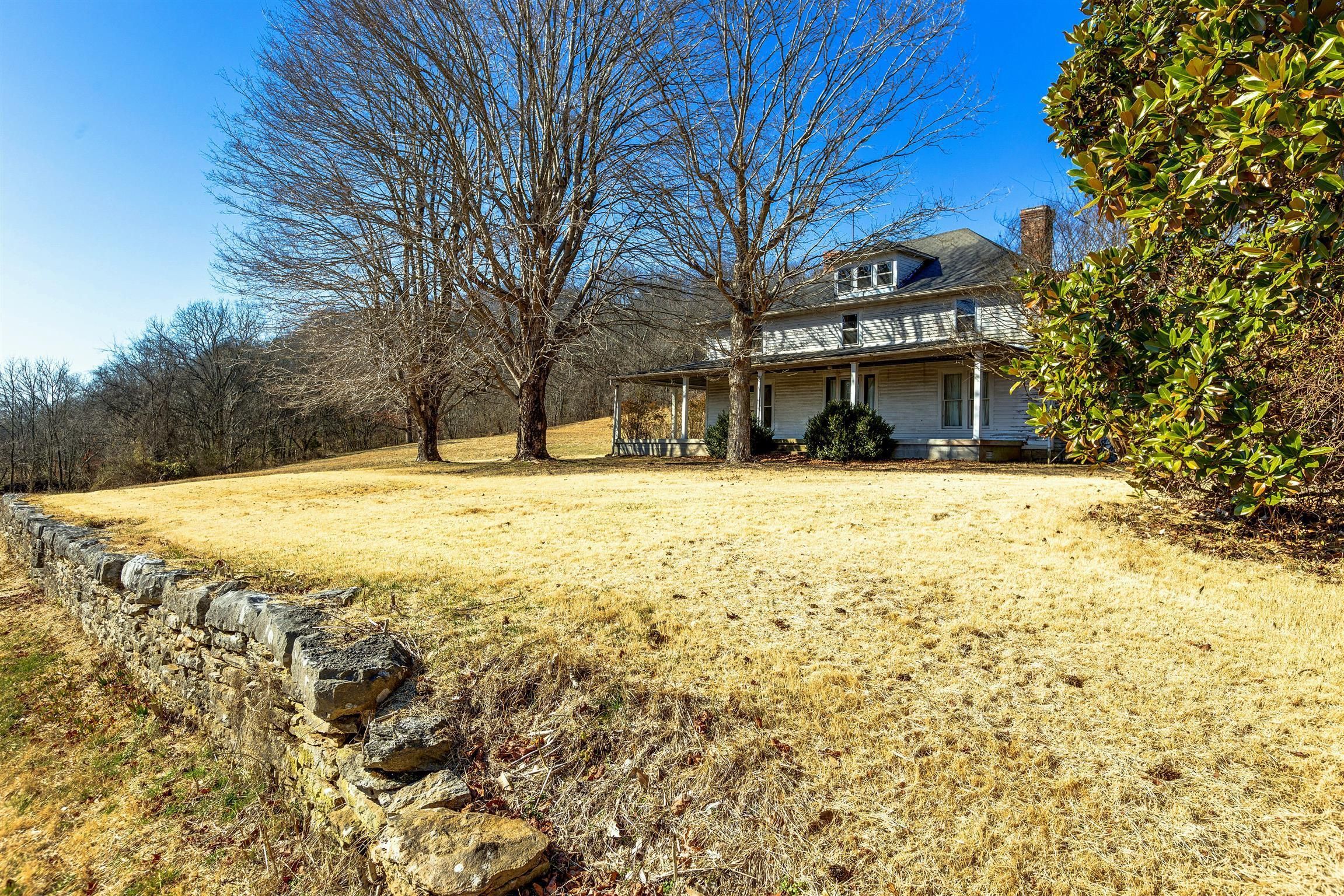 115 acres in Giles County, Tennessee