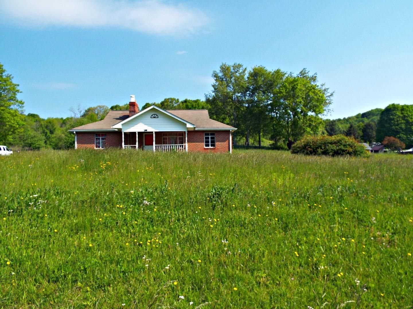 85.9 acres in Tazewell County, Virginia