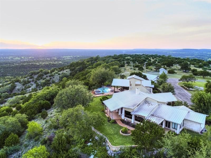 3,700 acres in County, Texas