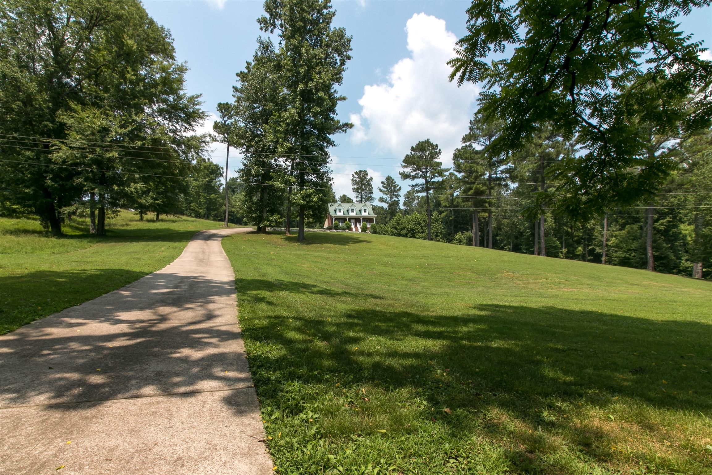 5.7 acres in Stewart County, Tennessee