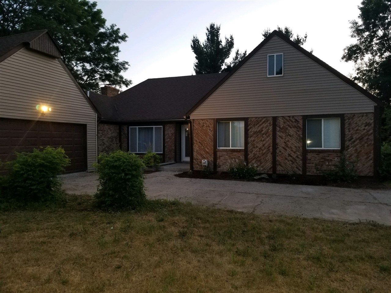 9.59 acres in Livingston County, Michigan