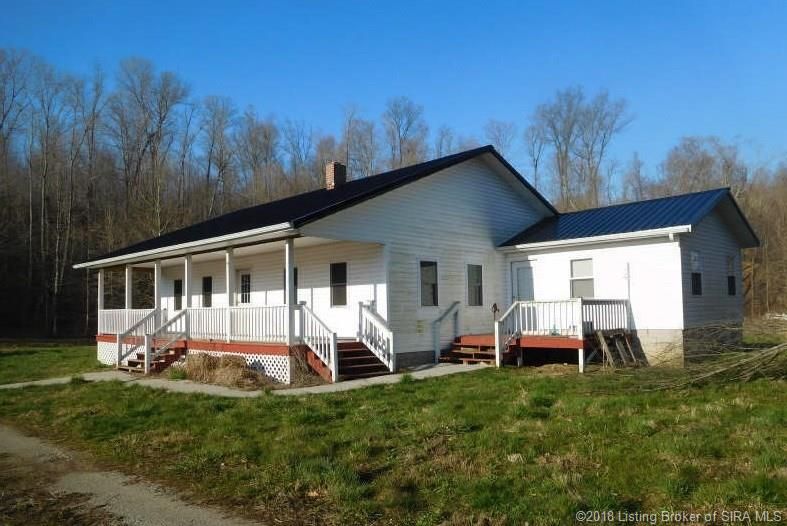 8.11 acres in Washington County, Indiana