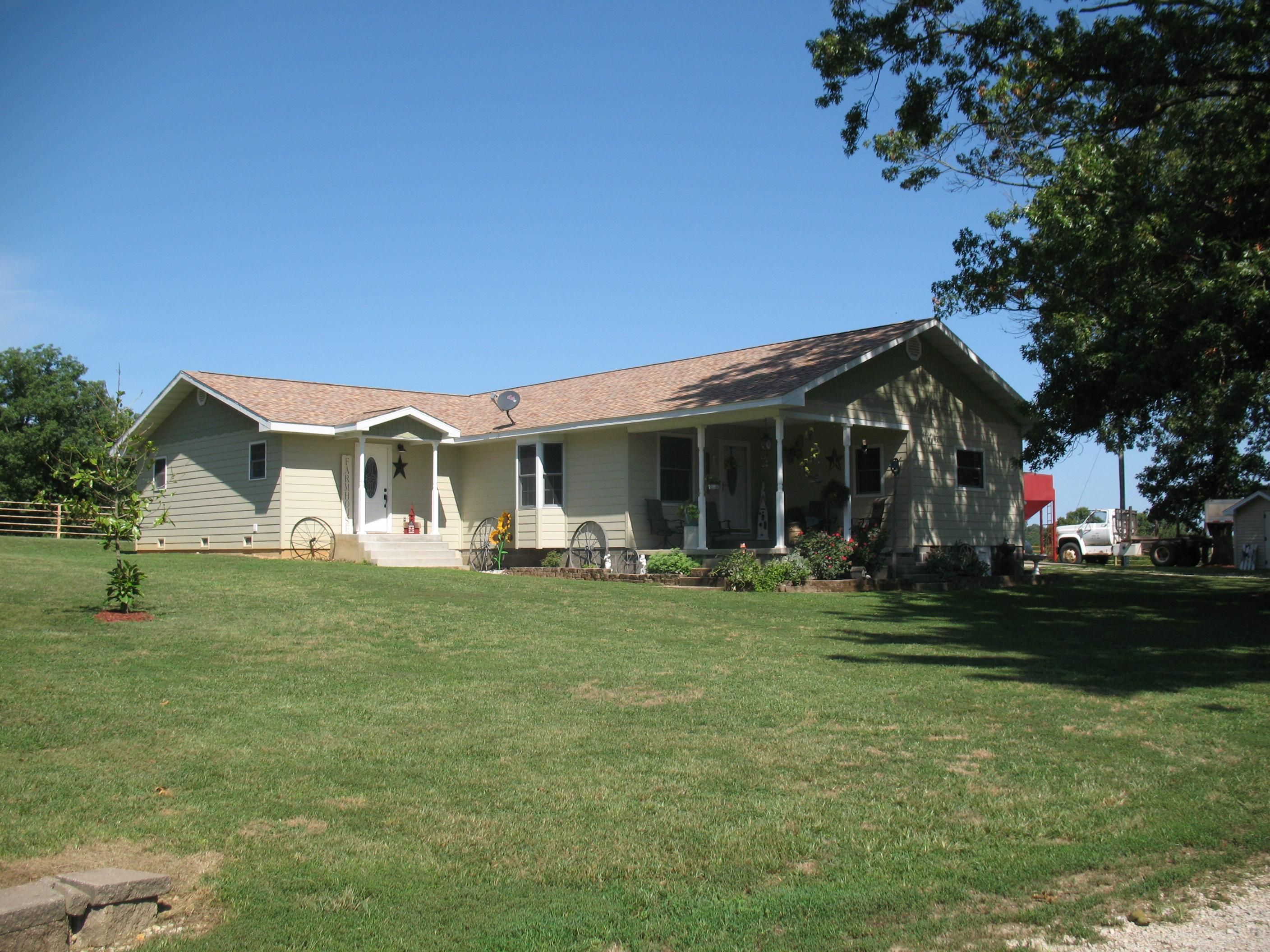 239 acres in Douglas County, Missouri