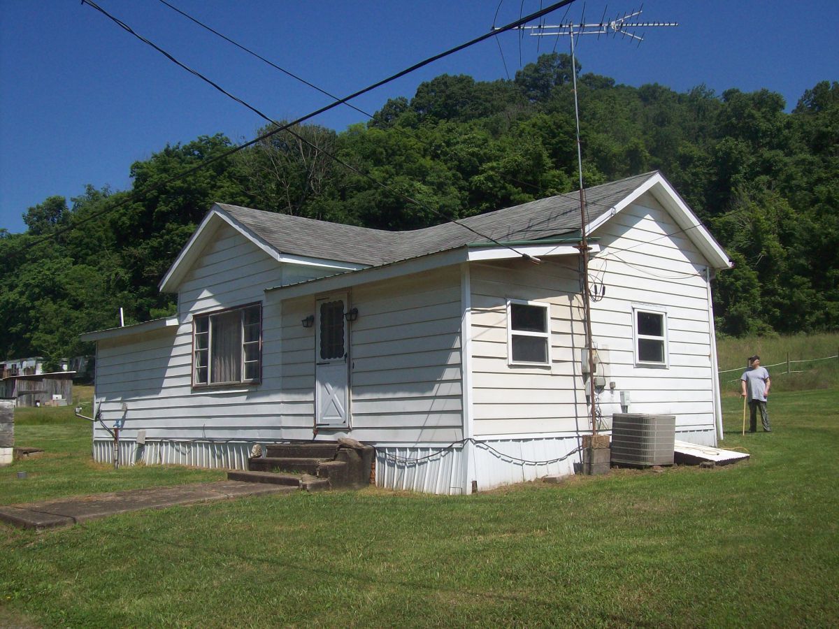 12.55 acres in Meigs County, Ohio