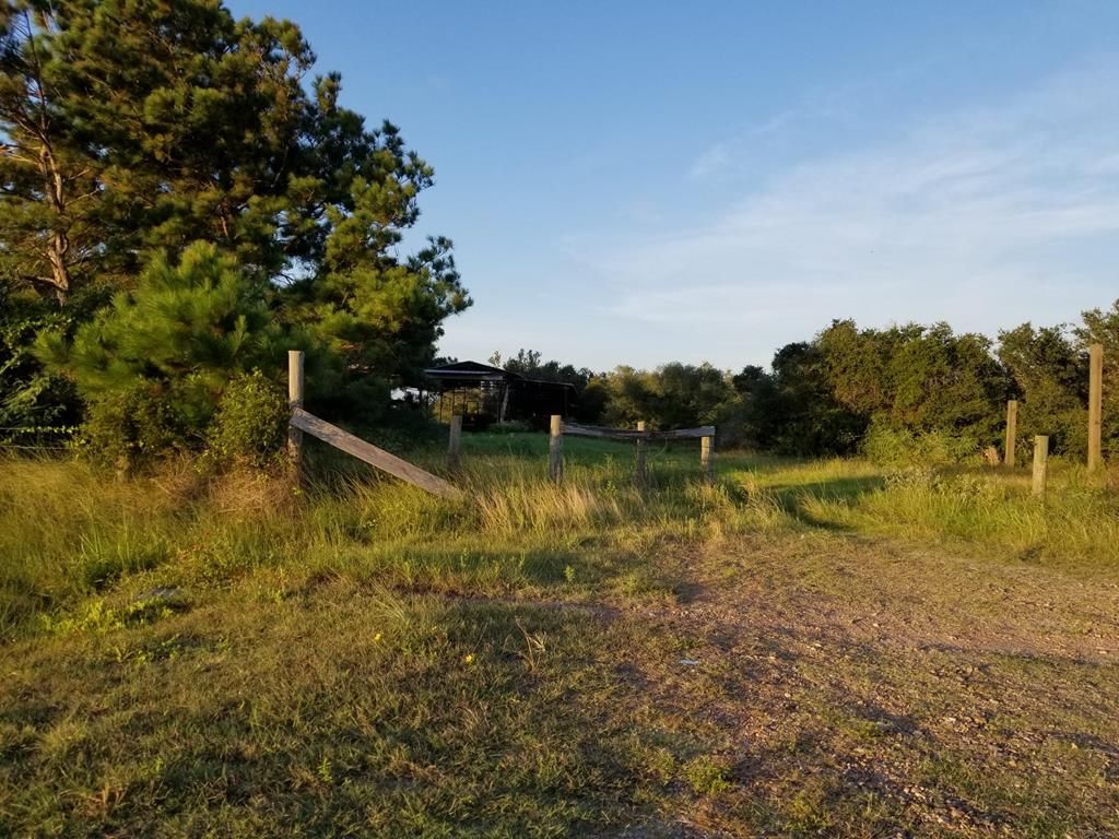 10 acres in Calhoun County, Texas